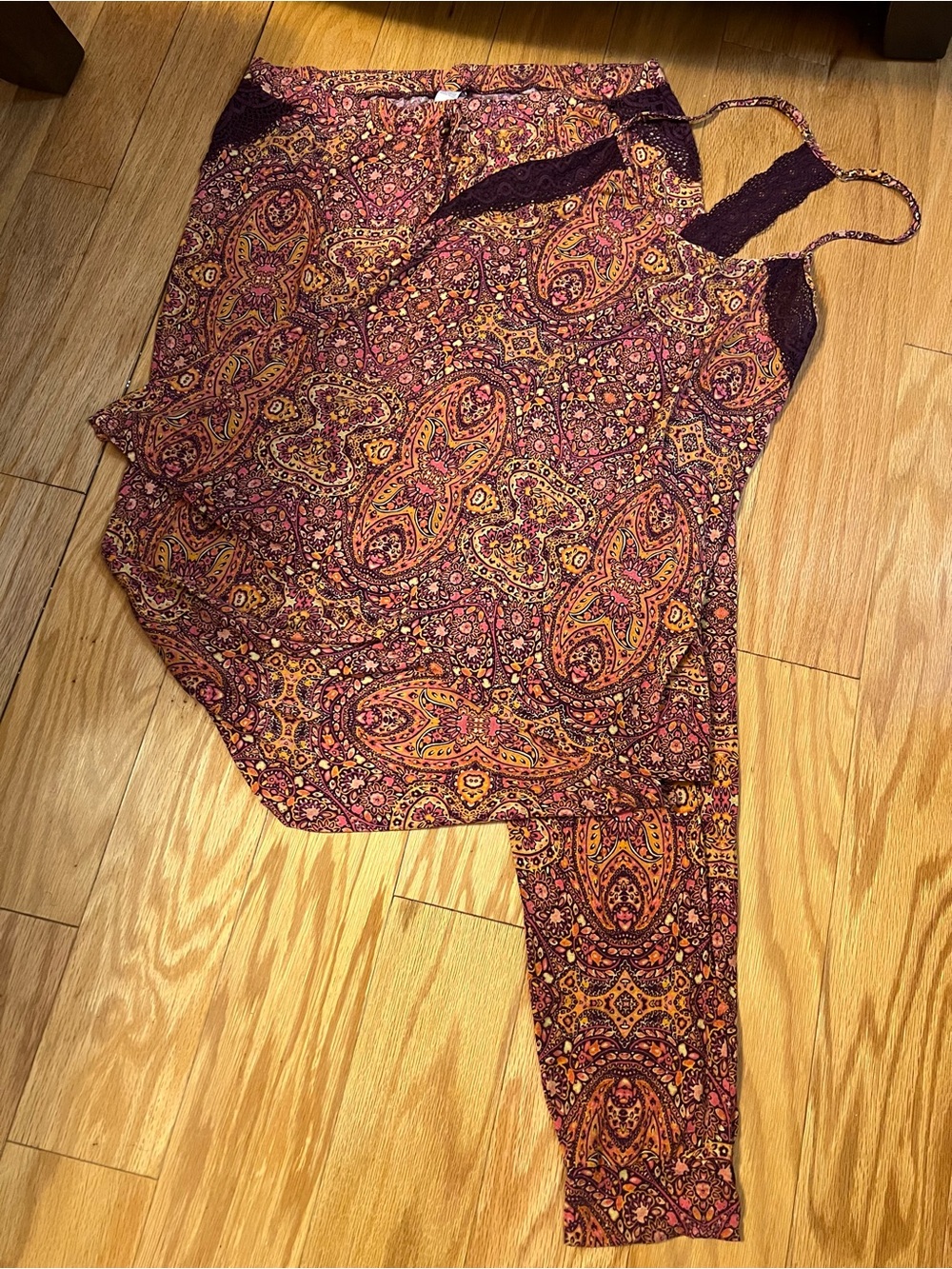 Victoria’s Secret Paisley Loungewear Set - L